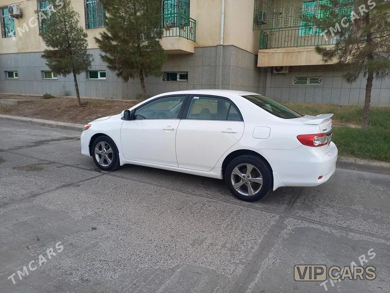 Toyota Corolla, 2011