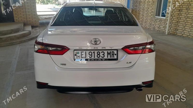 Toyota Camry, 2023
