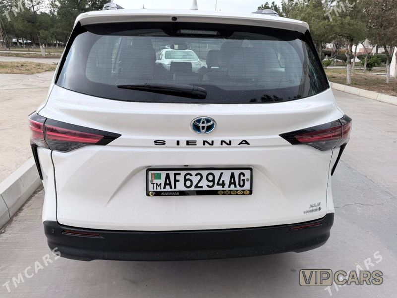 Toyota Sienna, 2021