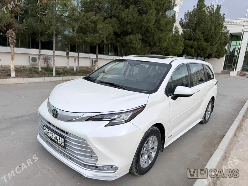 Toyota Sienna, 2021