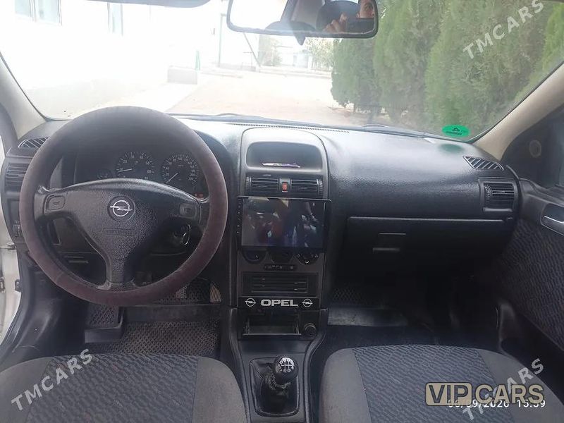 Opel Astra, 2001