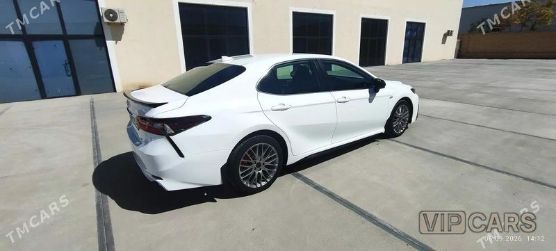 Toyota Camry, 2021