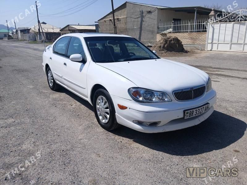 Infiniti I30, 2001