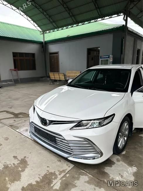 Toyota Camry, 2022