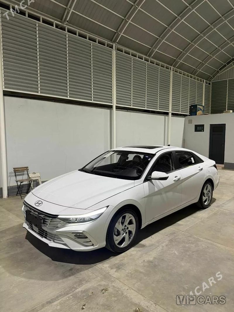 Hyundai Elantra, 2026