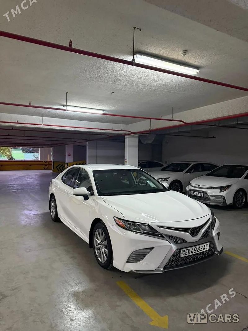 Toyota Camry, 2020