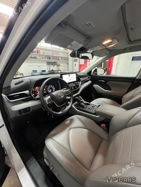 Toyota Highlander, 2024