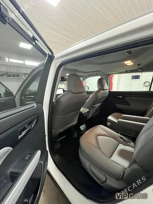 Toyota Highlander, 2024