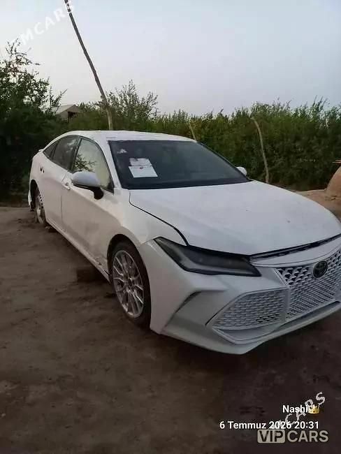 Toyota Avalon, 2021