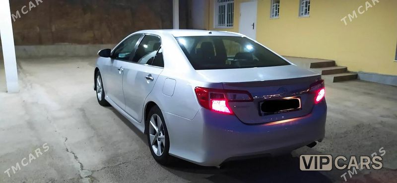 Toyota Camry, 2013