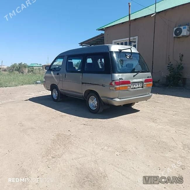 Toyota Lite ace, 1992