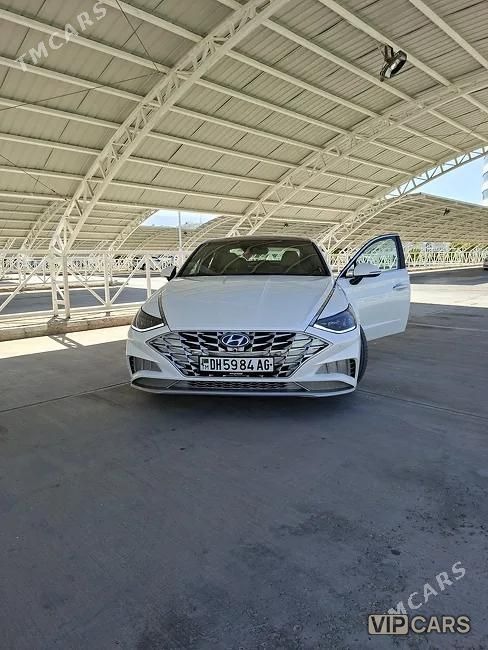 Hyundai Sonata, 2022