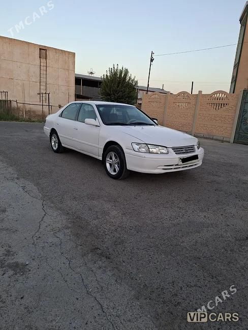 Toyota Camry, 2000