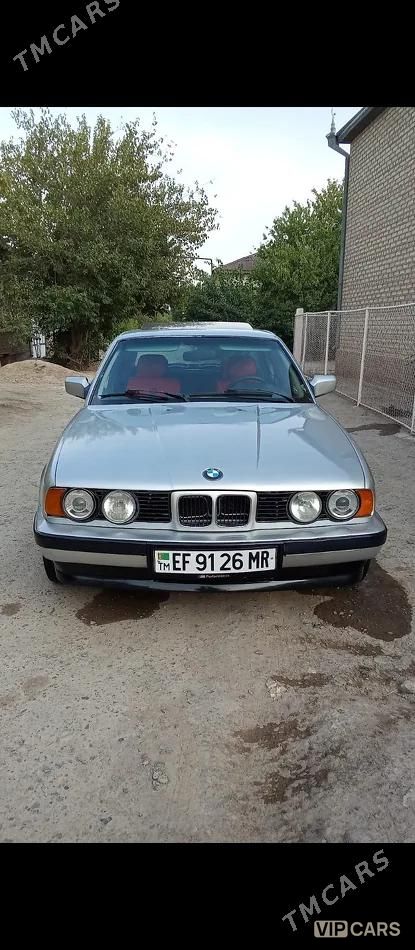BMW 525, 1989