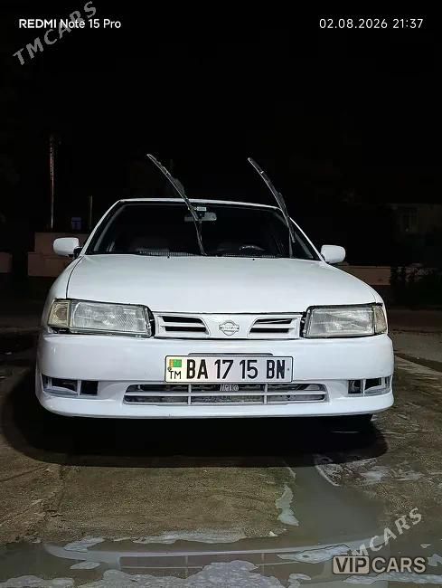 Nissan Primera, 1994