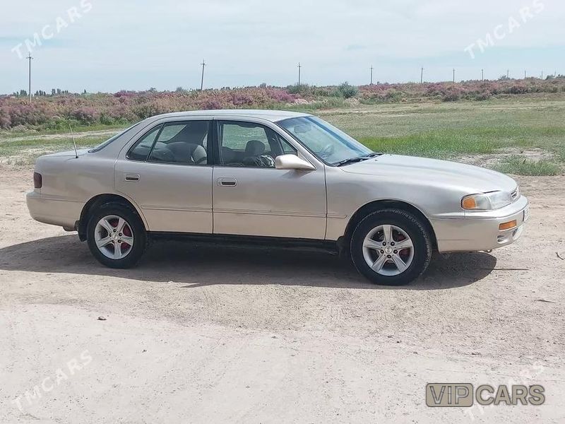 Toyota Camry, 1996