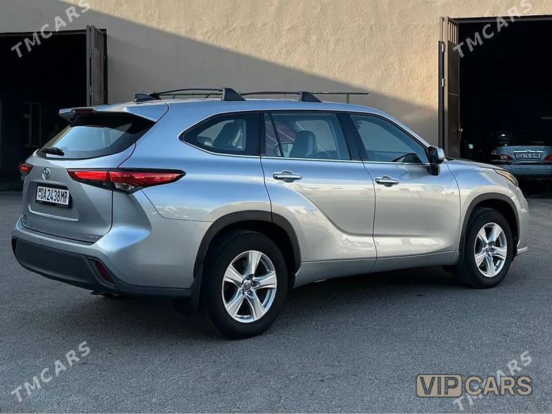 Toyota Highlander, 2022