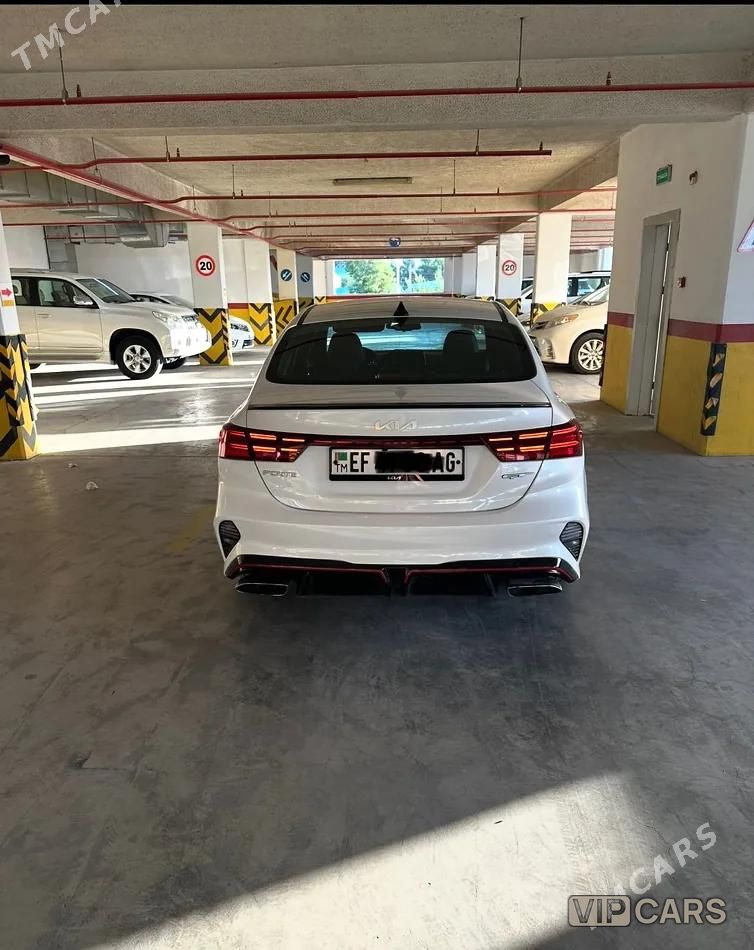 Kia Forte, 2023