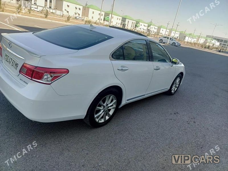 Lexus ES 350, 2011