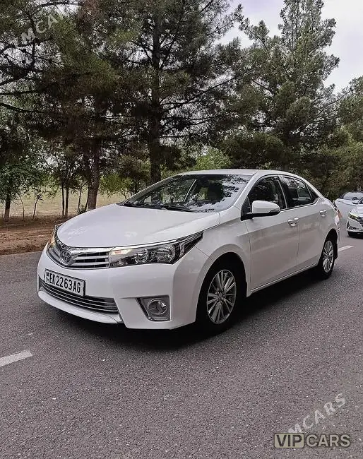 Toyota Corolla, 2015 — фото 3