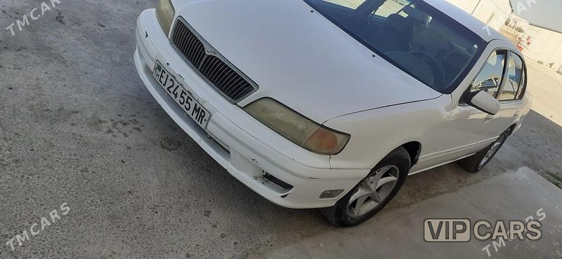 Nissan Cefiro, 1999