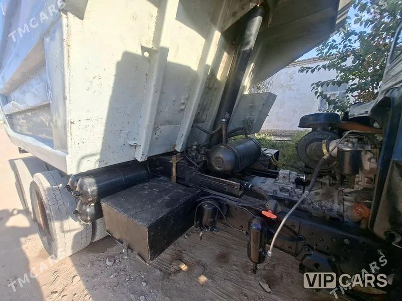 Kamaz 5320, 1990
