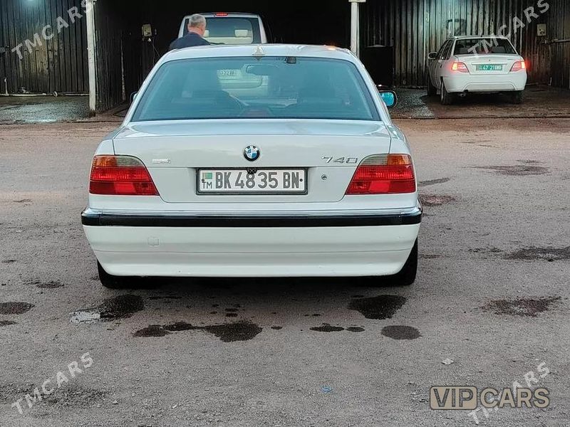 BMW 740, 1995