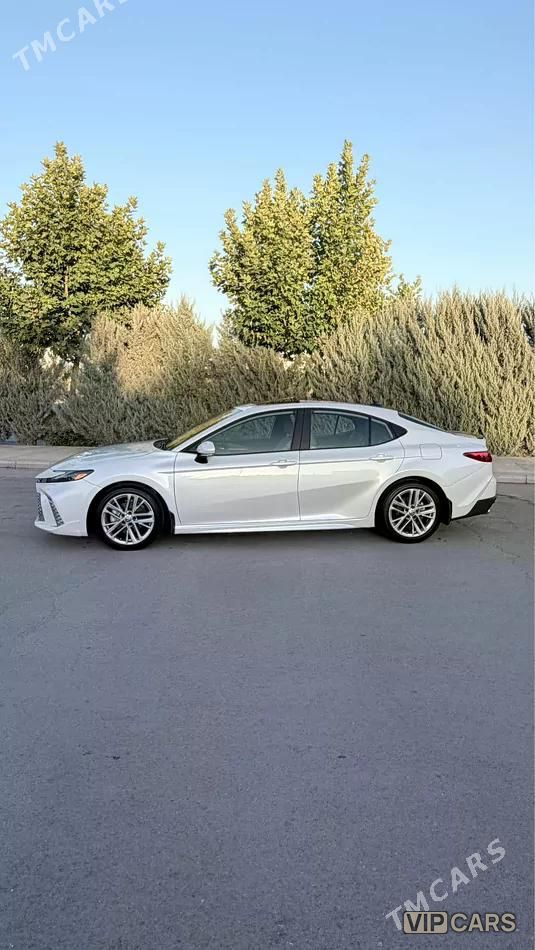 Toyota Camry, 2025