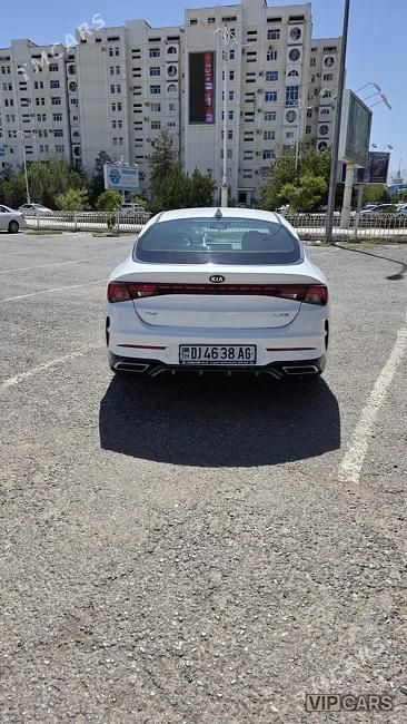 Kia K5, 2021