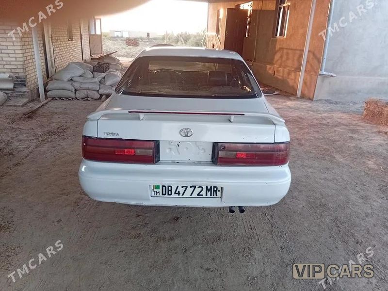 Toyota Windom, 1992
