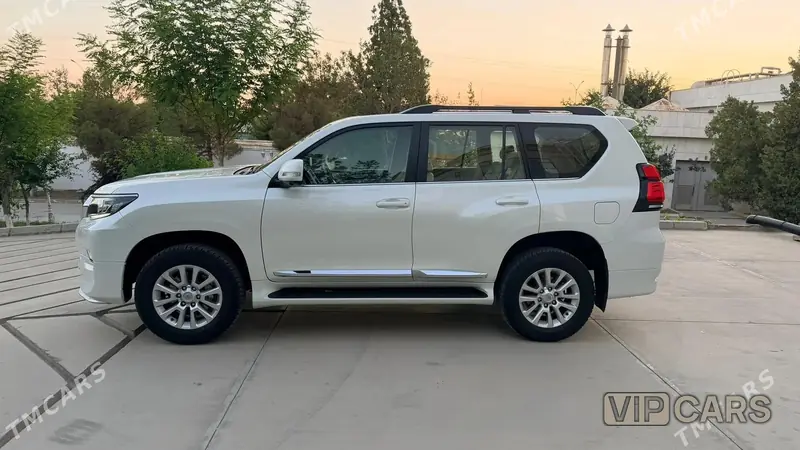 Toyota Land Cruiser Prado, 2021 — фото 3