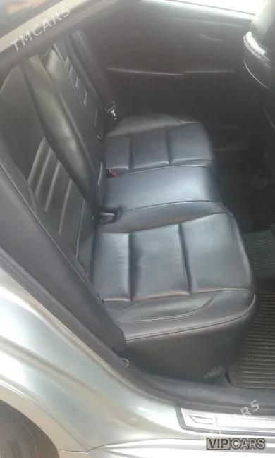 Toyota Camry, 2016
