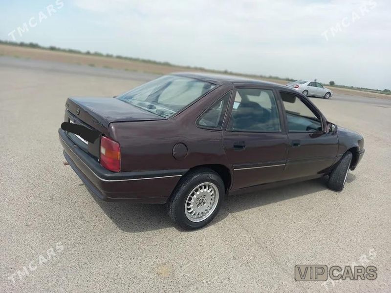 Opel Vectra, 1991