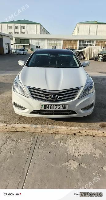 Hyundai Azera, 2011
