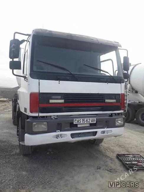 DAF CF, 2001