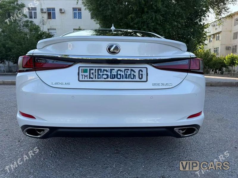 Lexus ES 350, 2023