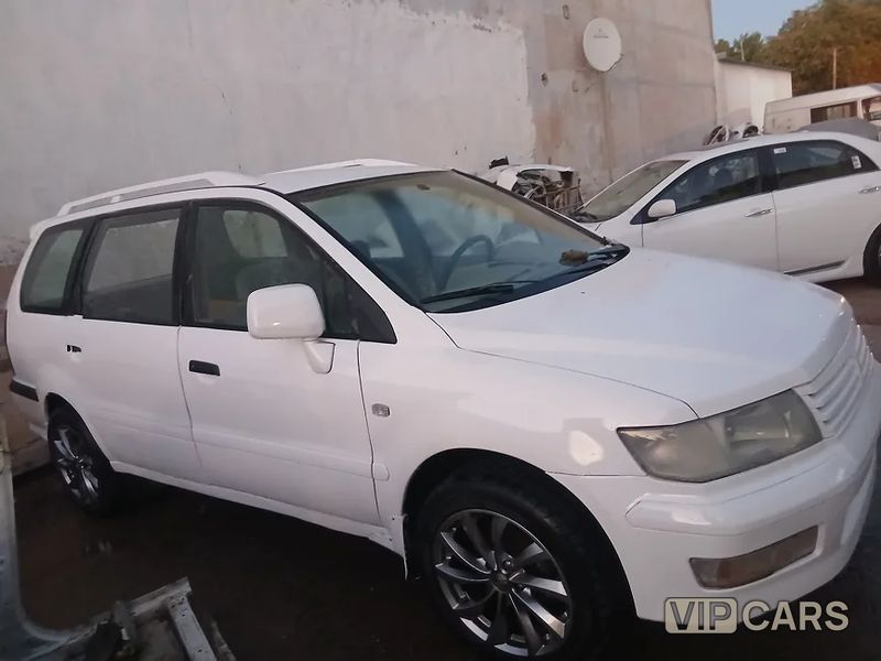 Mitsubishi Outlander, 2002
