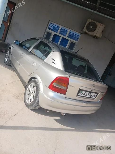 Opel Astra, 2001