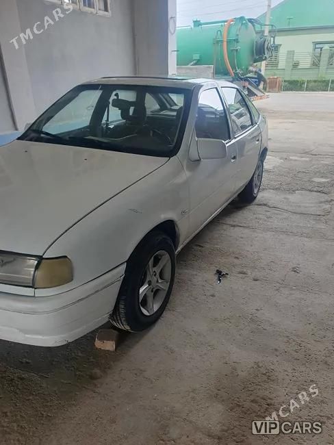 Opel Vectra, 1992
