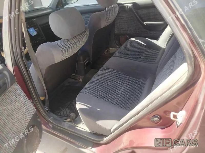 Toyota Corona, 1995