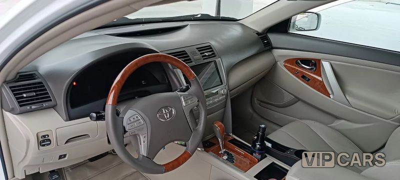Toyota Camry, 2010