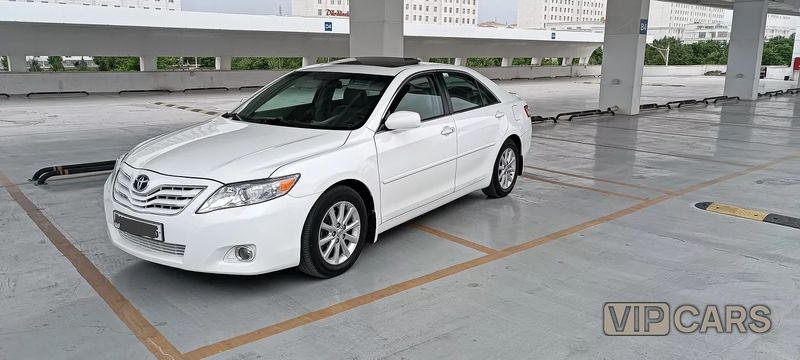 Toyota Camry, 2010