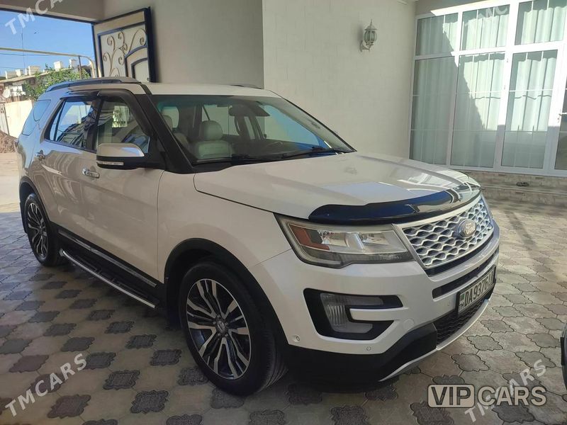 Ford Explorer, 2016