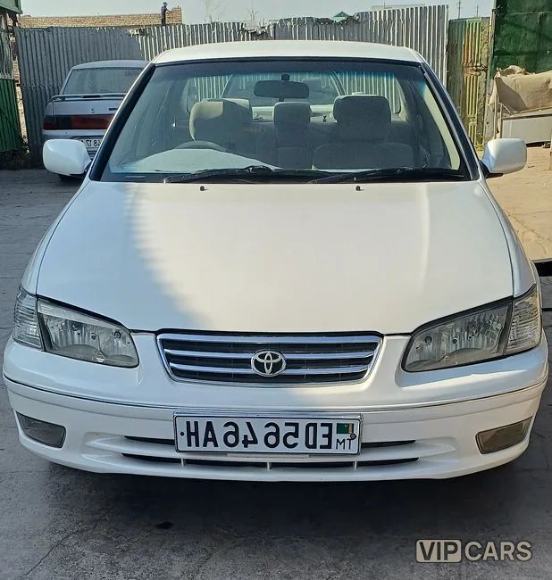 Toyota Camry, 2000