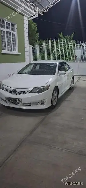 Toyota Camry, 2013 — фото 1