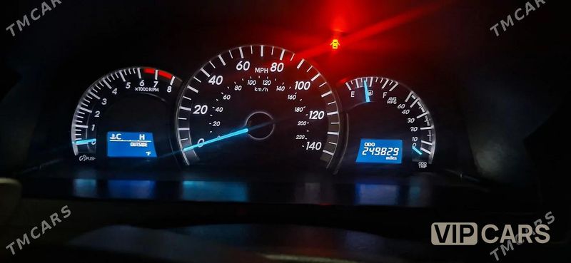 Toyota Camry, 2013