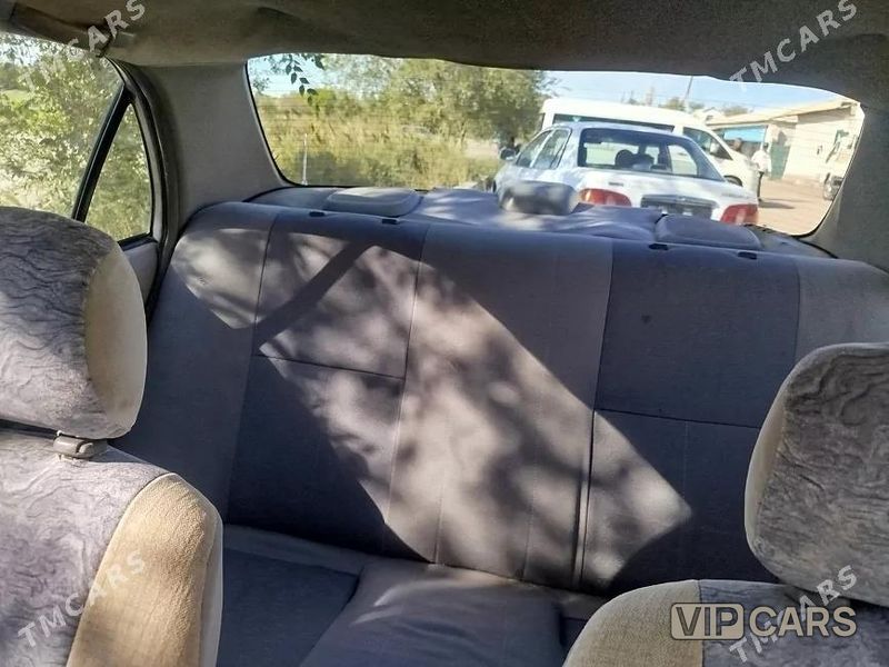 Toyota Corolla, 1999