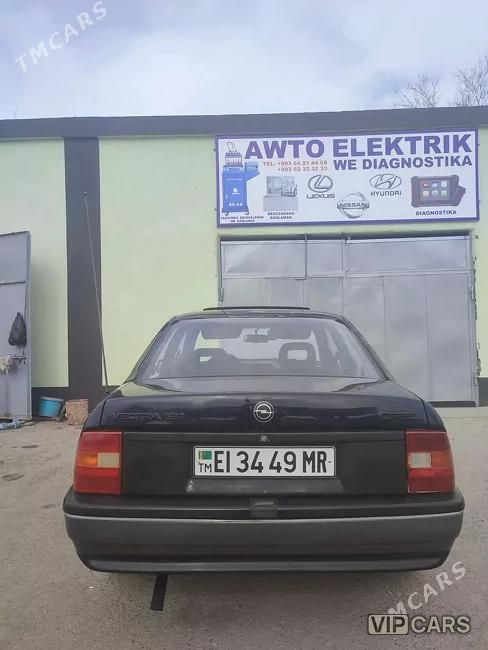Opel Vectra, 1991