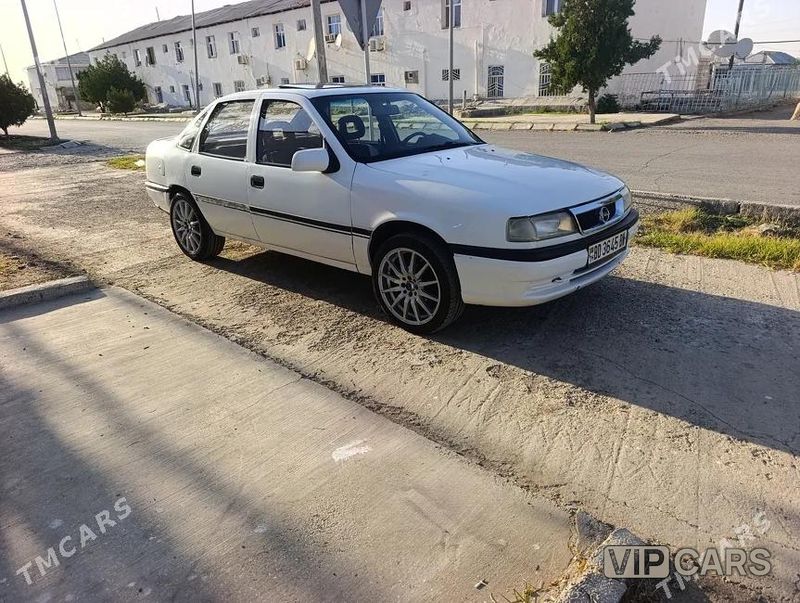 Opel Vectra, 1992