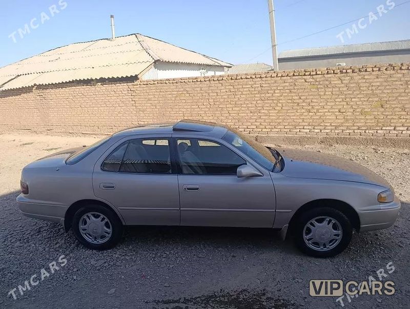 Toyota Camry, 1996